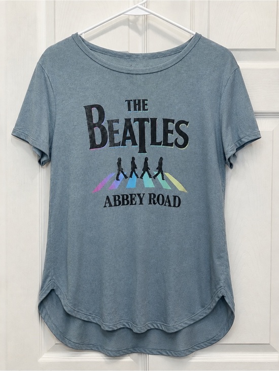 The Beatles Tops - The Beatles Abbey Road Distressed Graphic Tee Gray Green Band Shirt Size Large